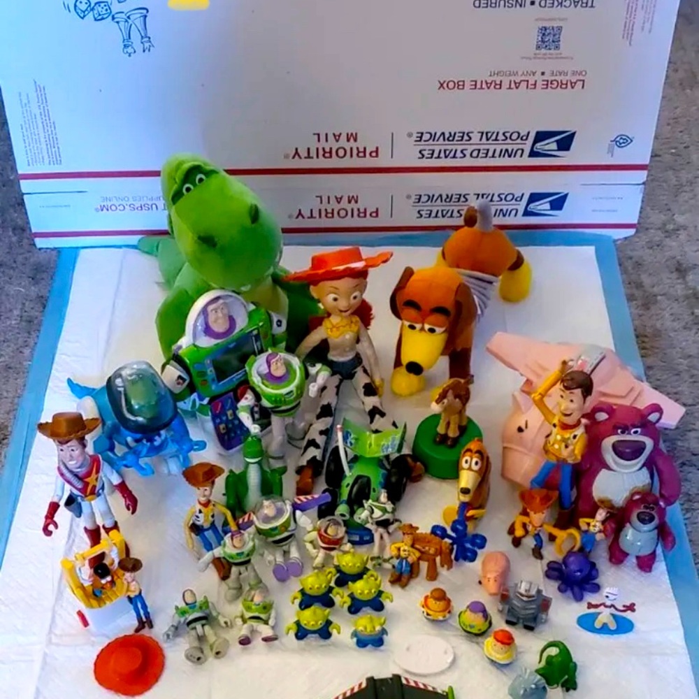TOY STORY MISC  TOY LOT .....USED